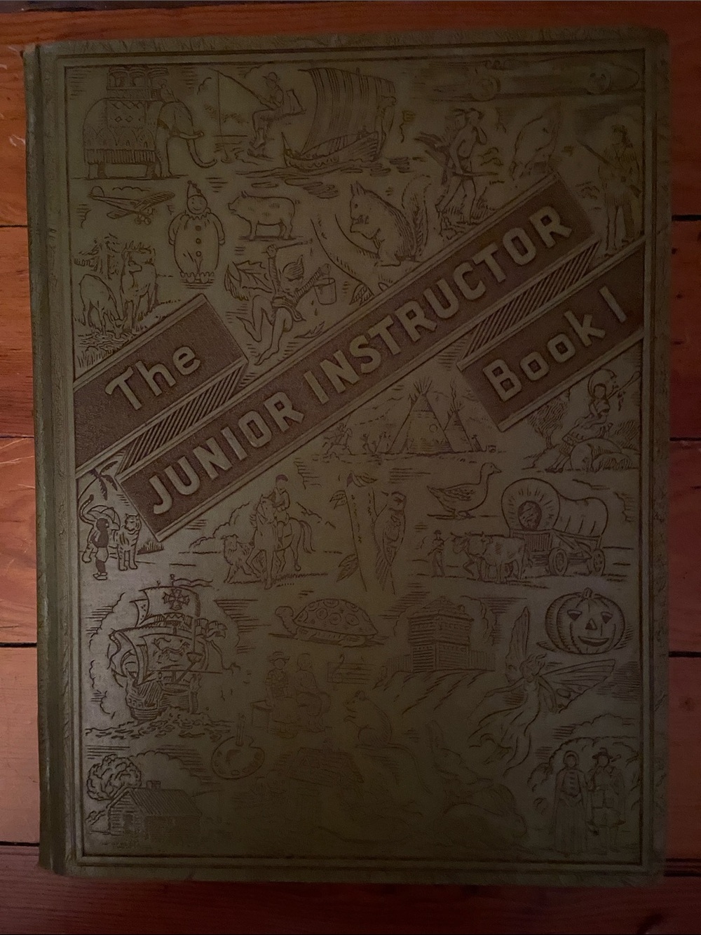 Vintage 1940s 40s RETRO illustrated children’s book Junior Instructor Book Green